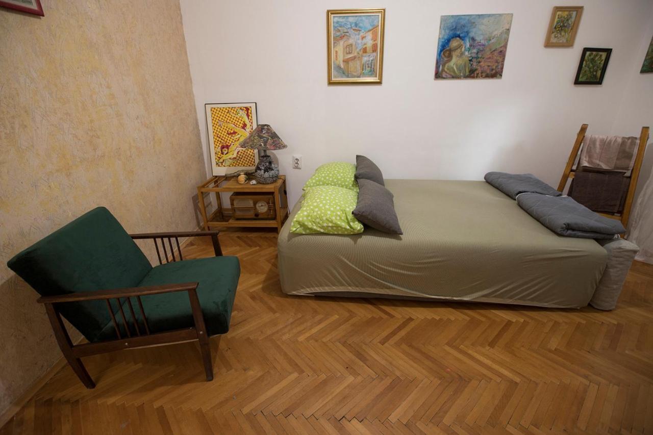 The Pioneers Home 2 Skopje Esterno foto